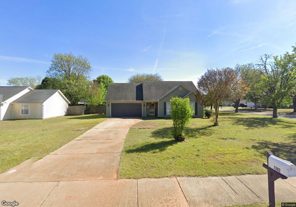 1262 Feagin Mill Rd, Warner Robins, GA 31088 - photo 1