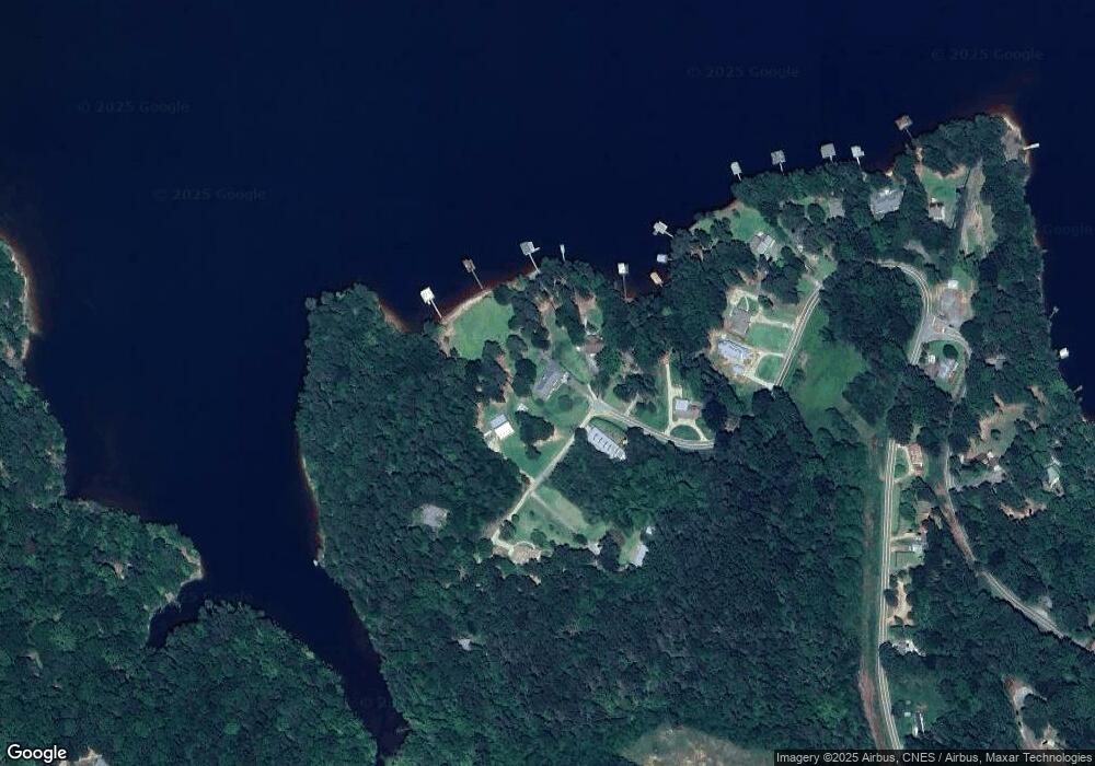 1114 Lakeland Dr, Toccoa, GA 30577 - photo 1