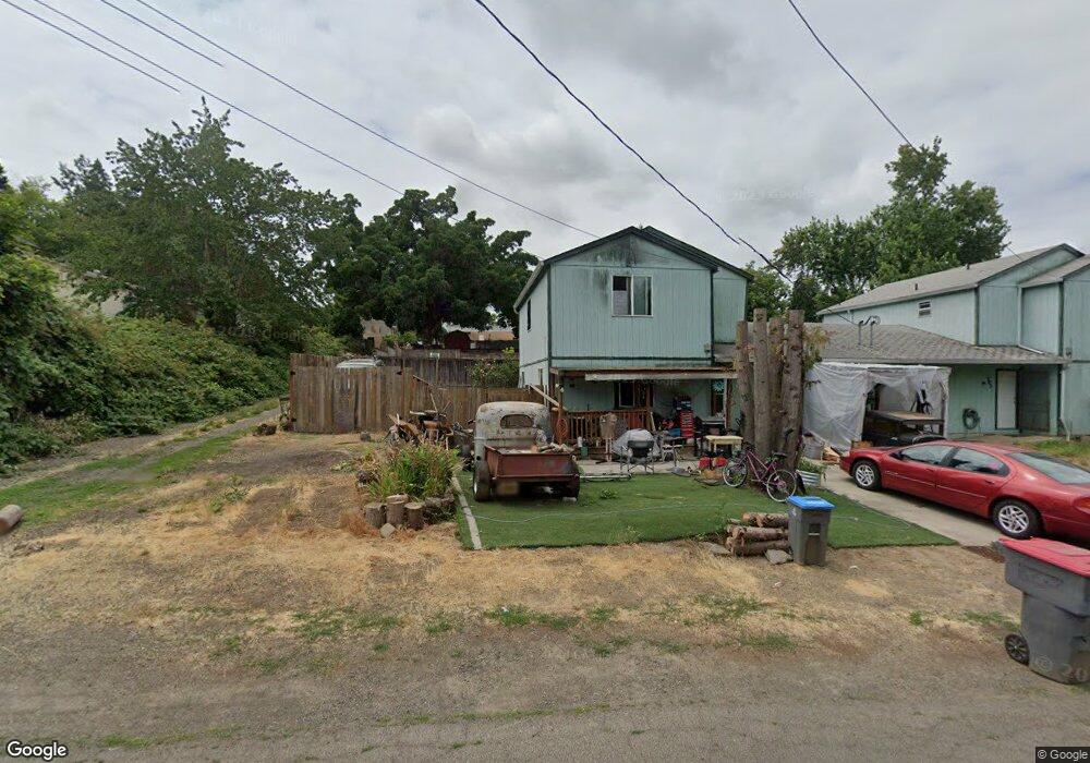 304 2nd St, Dayton, OR 97114 - photo 1