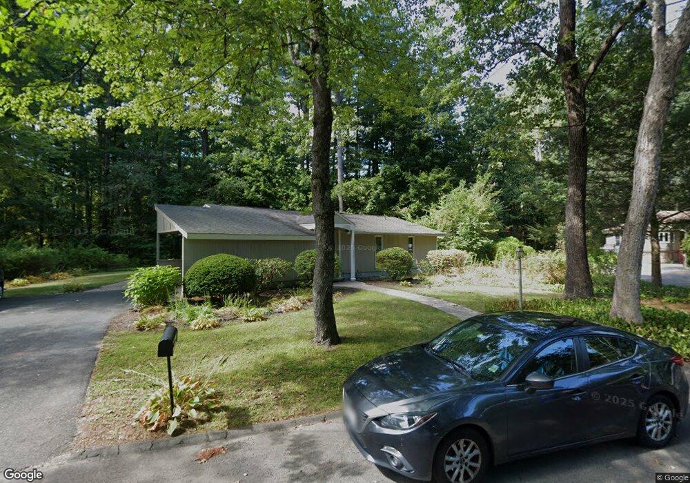 23 Hickory Ln, Amherst, MA 01002 - photo 1