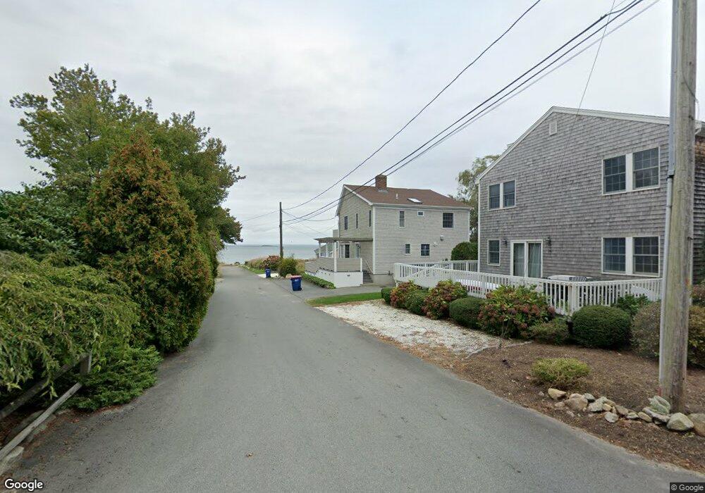 18 Highland View Ave, Mattapoisett, MA 02739 - photo 1