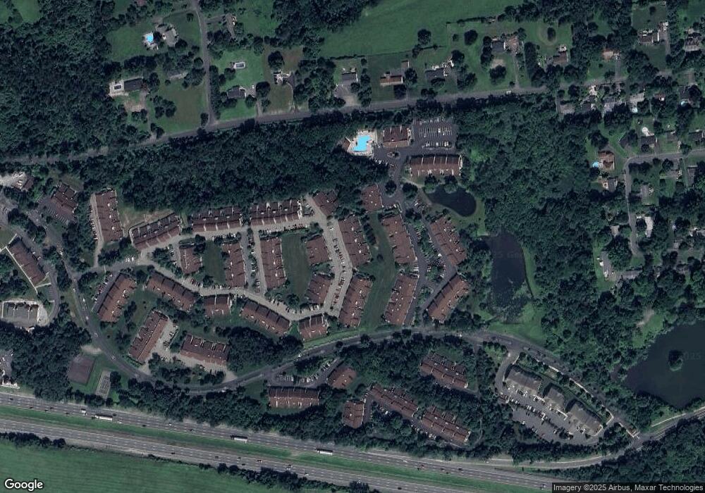 77 Overlook Dr unit 1, Clinton, NJ 08809 - photo 1