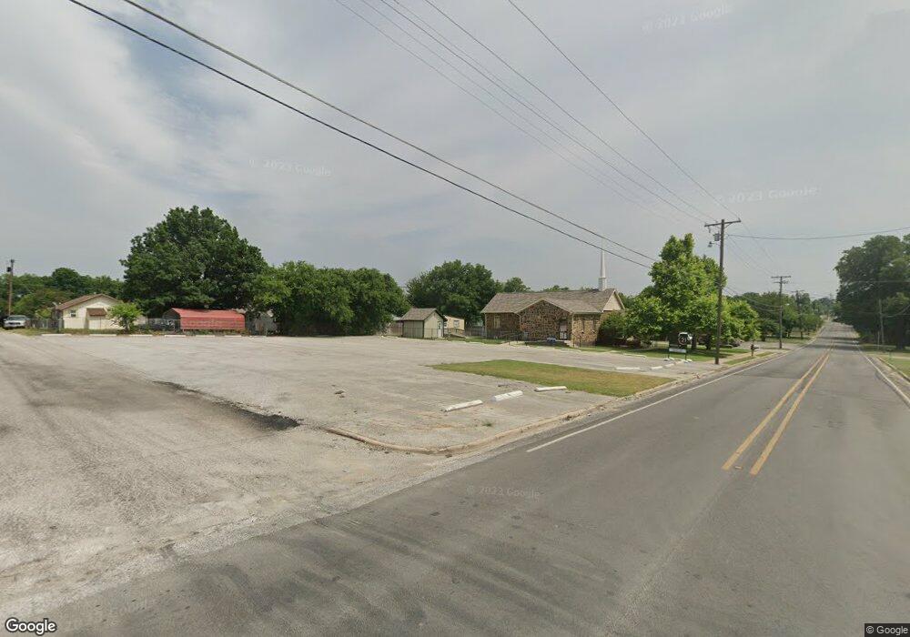 4 E Mulberry St, Decatur, TX 76234 - photo 1