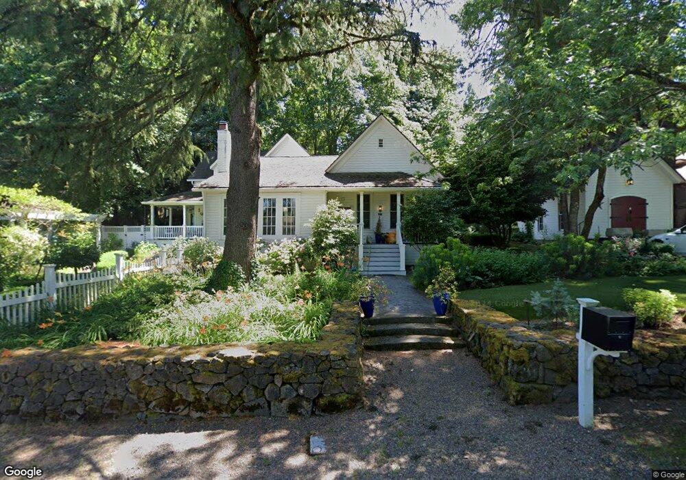 810 Maple St, Lake Oswego, OR 97034 - photo 1