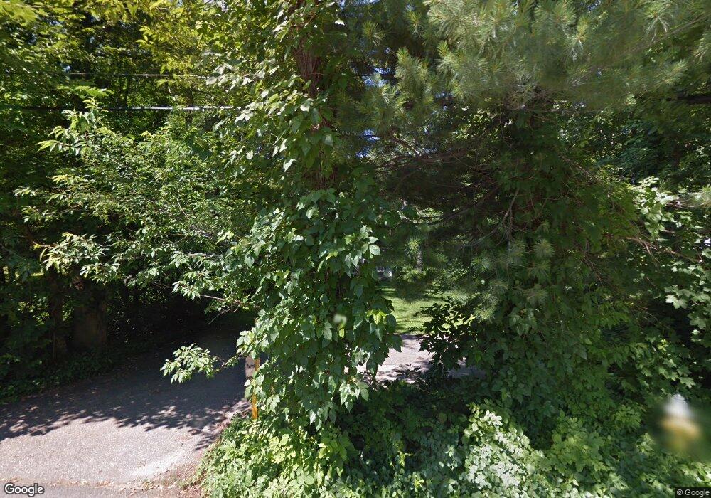 215 Beaconsfield Rd, Worcester, MA 01602 - photo 1