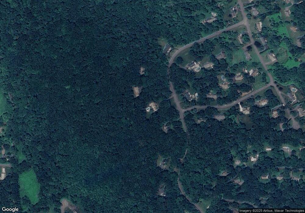 11 Cobblestone Ln, Newtown, CT 06470 - photo 1