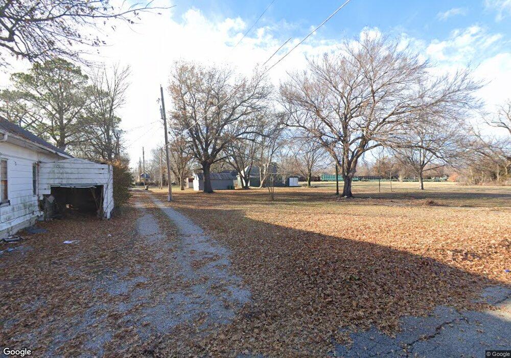 2406 Dirr Ave, Parsons, KS 67357 - photo 1