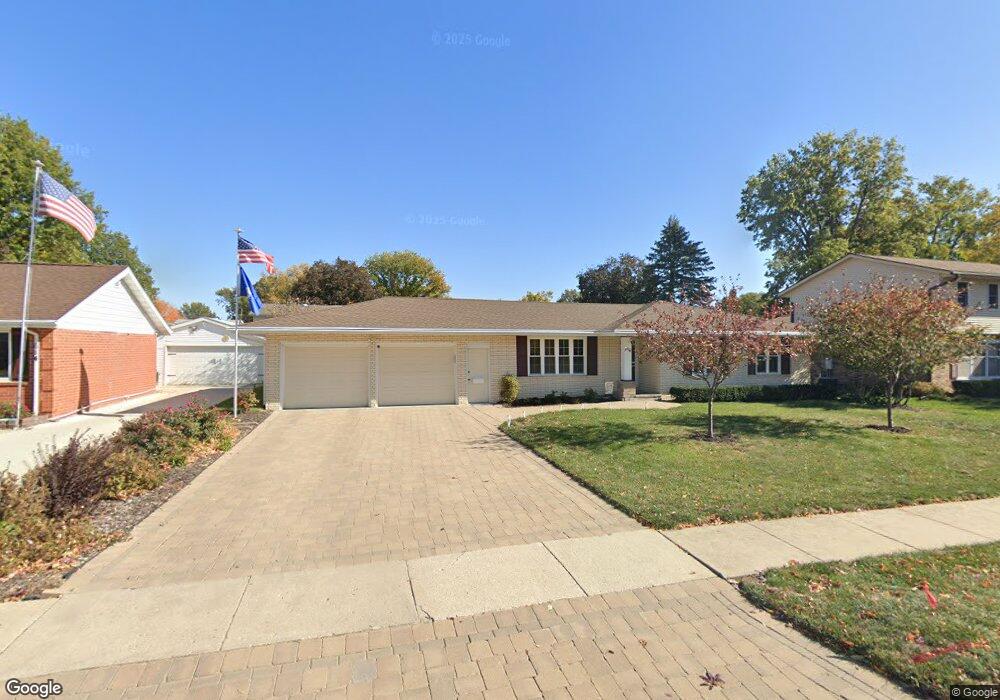 608 E 16th St N, Newton, IA 50208 - photo 1