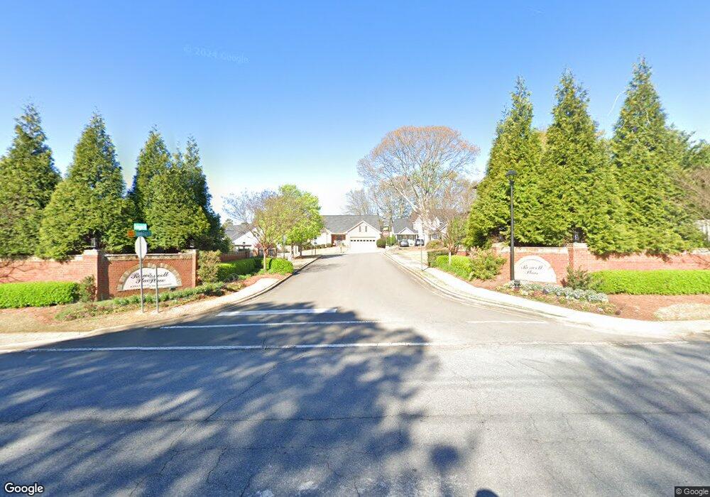 802 Roswell Place, Roswell, GA 30075 - photo 1