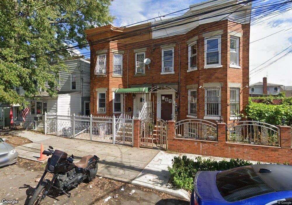 9521 86th St, Ozone Park, NY 11416 - photo 1