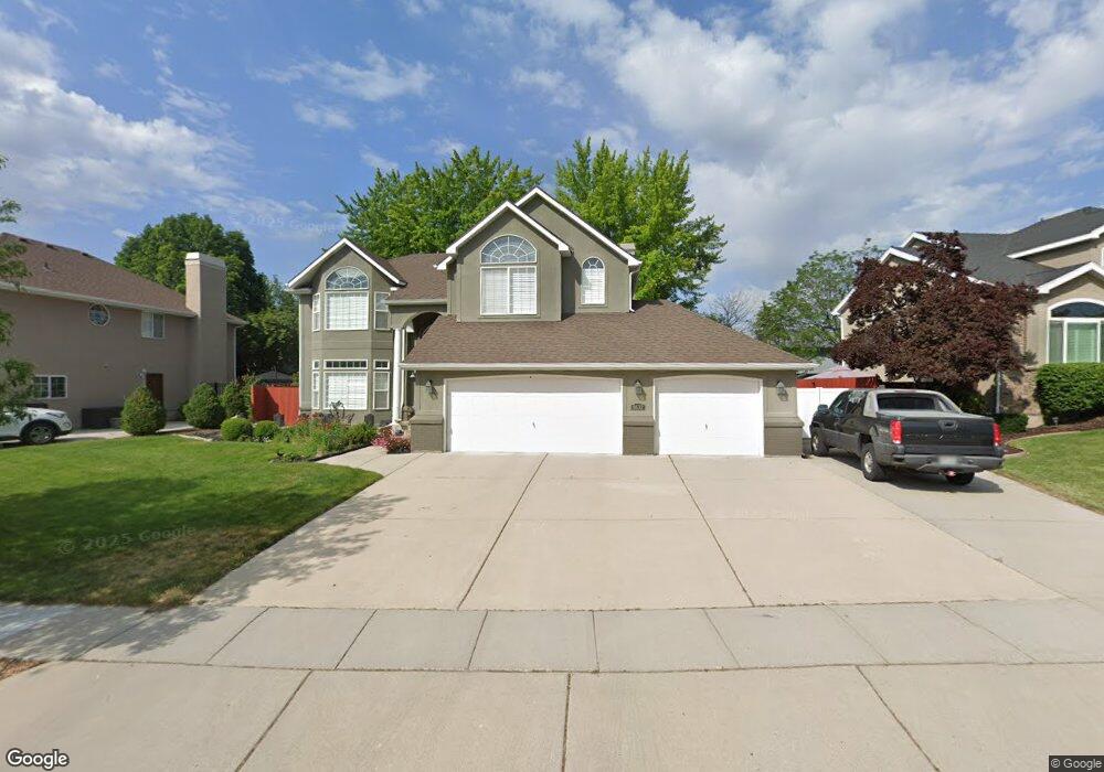 8632 S Cima Dr, Sandy, UT 84093 - photo 1