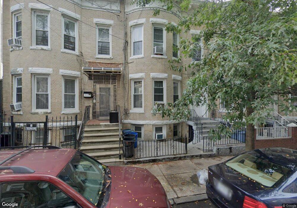 191 Lincoln Ave, Brooklyn, NY 11208 - photo 1