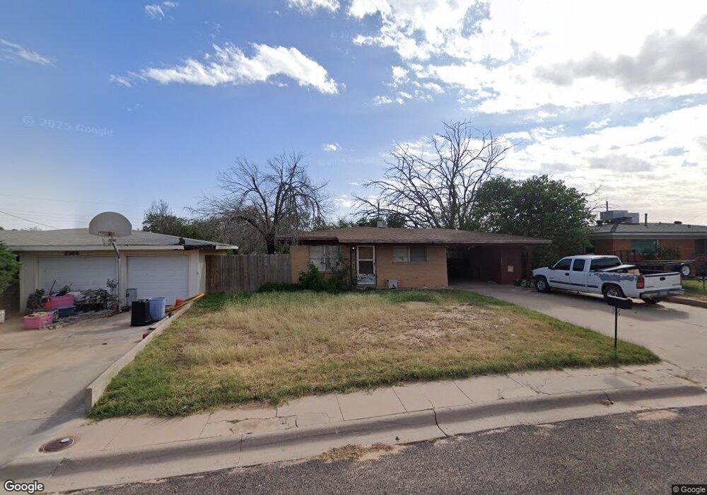 2302 Morrison Dr, Big Spring, TX 79720 - photo 1