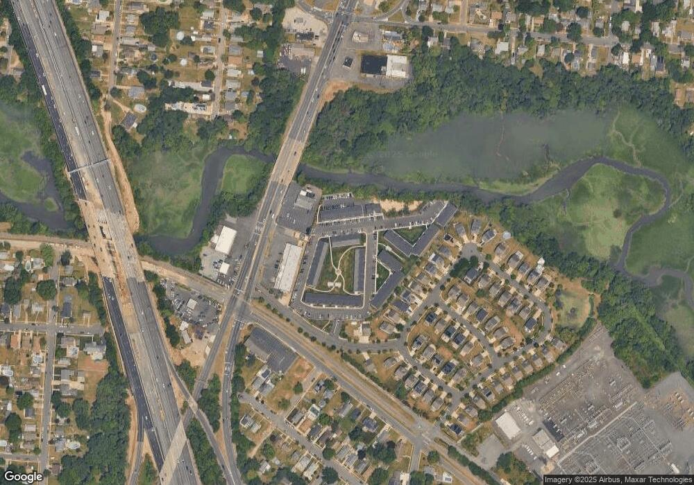 50 Crescent Blvd unit 14, Gloucester City, NJ 08030 - photo 1