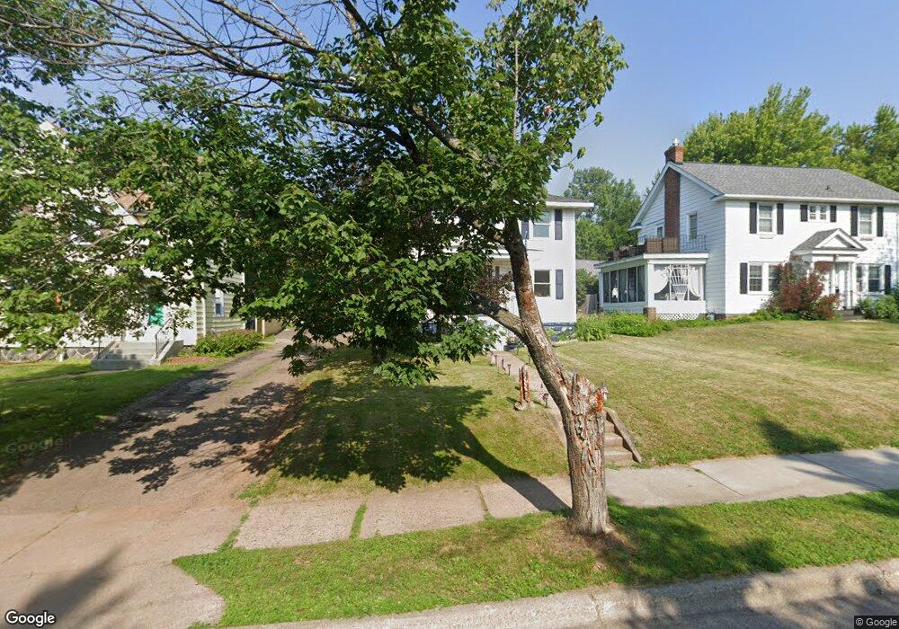 2115 Lakeview Dr, Duluth, MN 55803 - photo 1