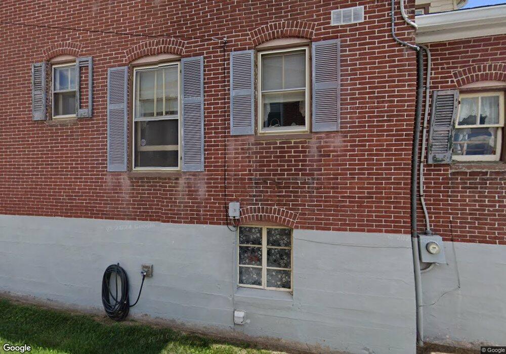 402 E Baltimore St, Taneytown, MD 21787 - photo 1
