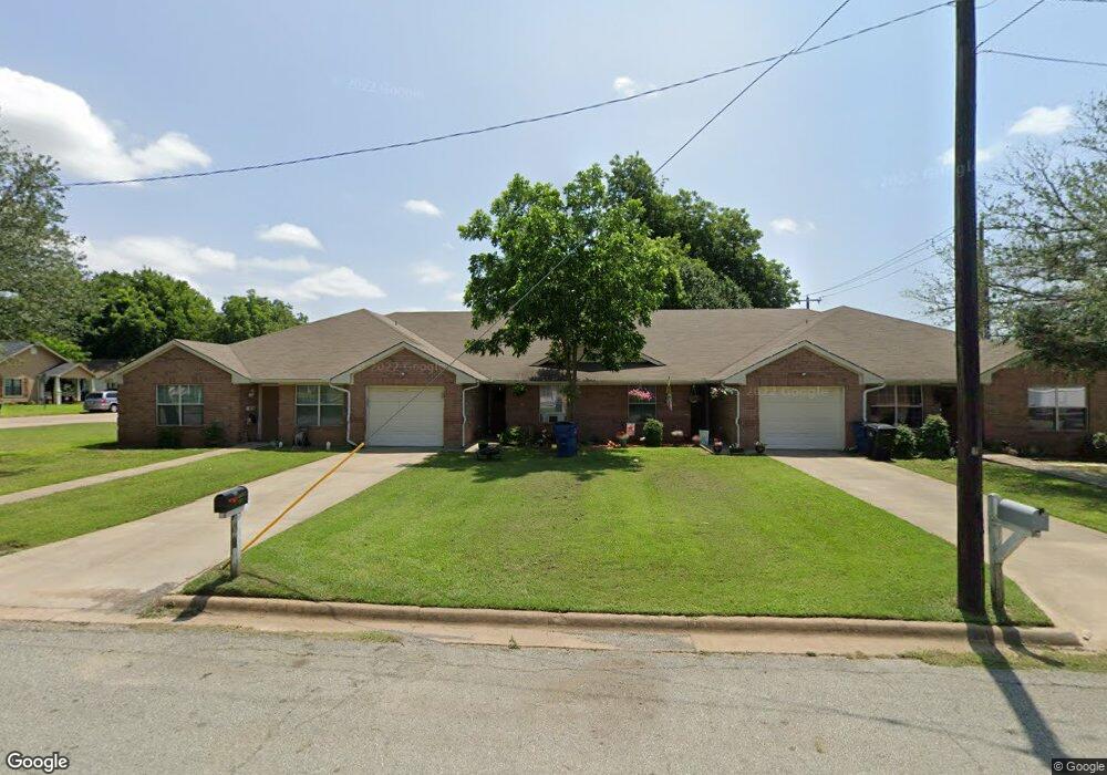 500 S Barrett Ave, Denison, TX 75020 - photo 1