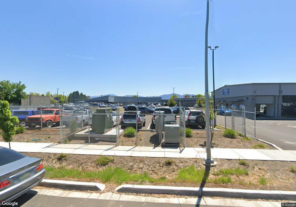 924 Lawnsdale Rd, Medford, OR 97504 - photo 1