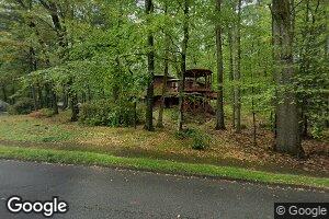 31 Hitching Post Rd, Amherst, MA 01002