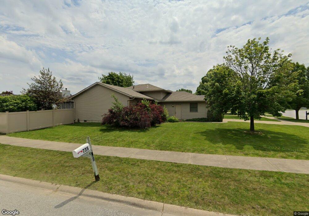 727 N Rueth Dr, Griffith, IN 46319 - photo 1