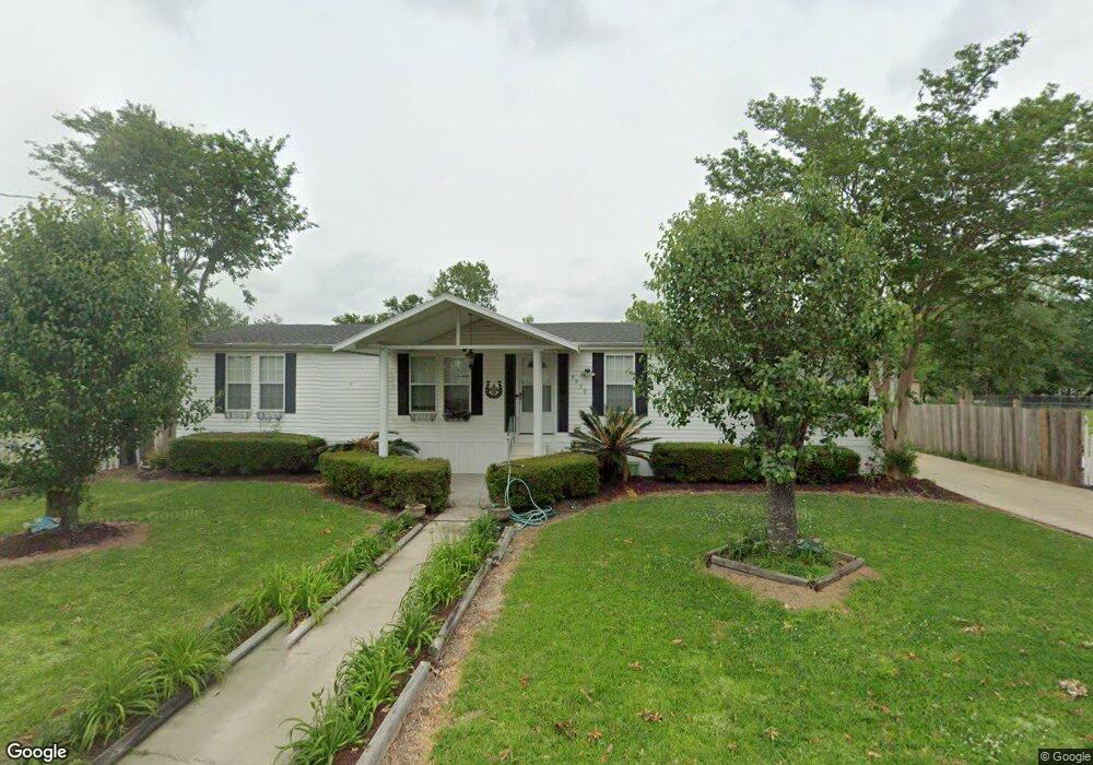 5939 Perry Ln, Lake Charles, LA 70605 - photo 1