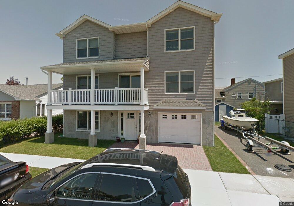 70 Clark St, Long Beach, NY 11561 - photo 1