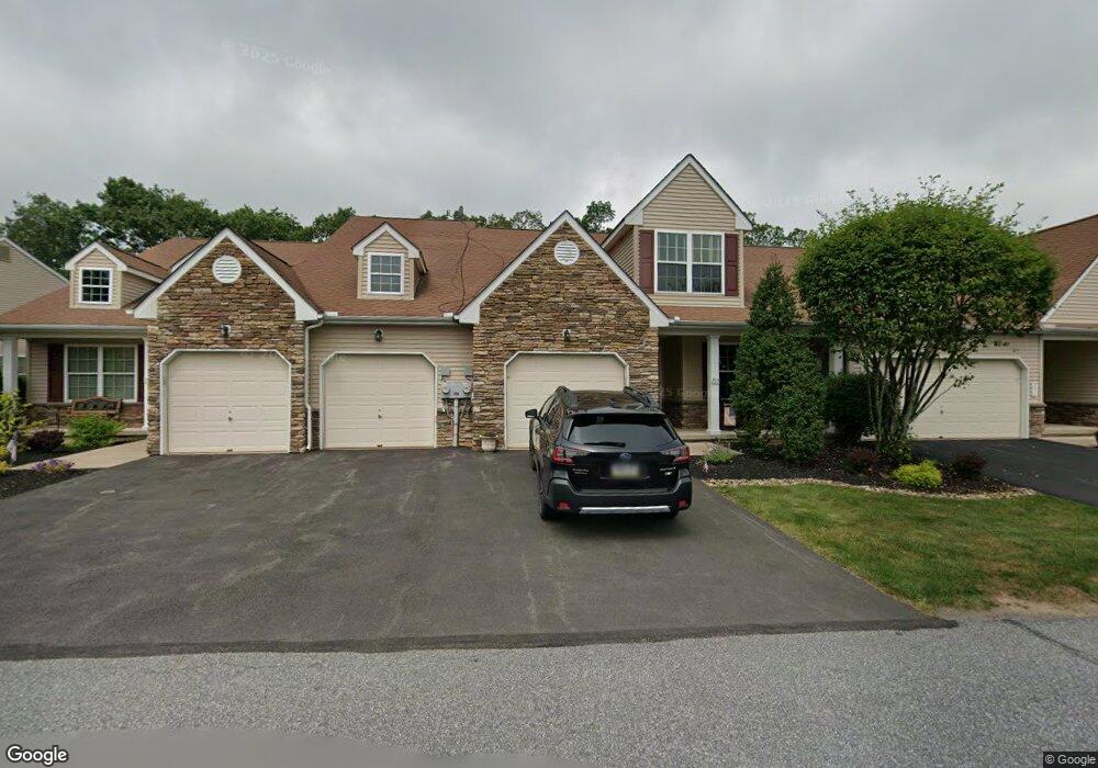 233 Refuge Cir, Drums, PA 18222 - photo 1