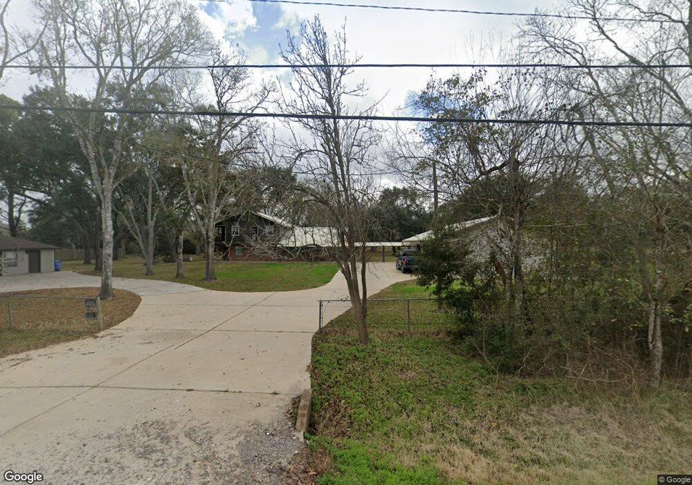 7039 Cemetary Rd, Manvel, TX 77578 - photo 1