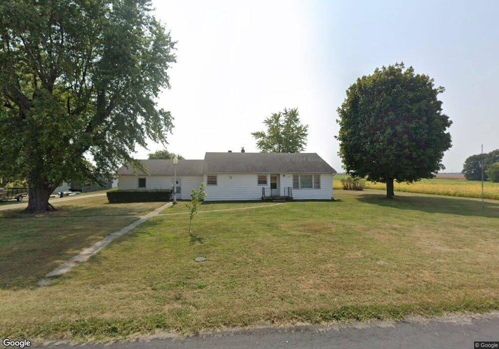 1938 W County Rd, Jerseyville, IL 62052 - photo 1