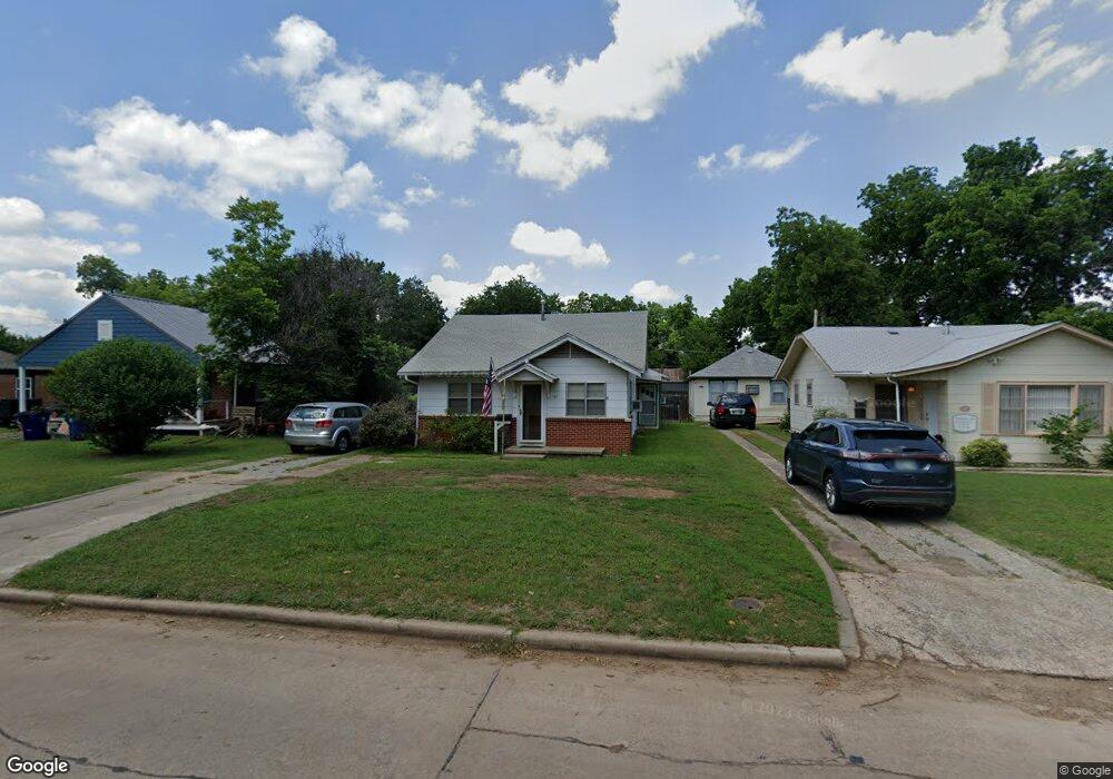 1311 W Pine Ave, Duncan, OK 73533 - photo 1