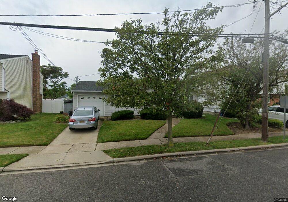 3650 Oceanside Rd E, Oceanside, NY 11572 - photo 1