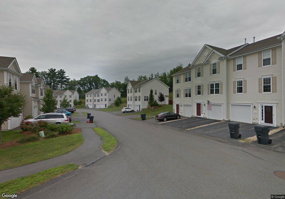 10 Tulip Cir, South Grafton, MA 01560 - photo 1