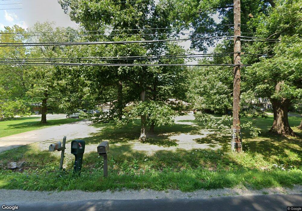 8450 Ferry Rd, Grosse Ile, MI 48138 - photo 1