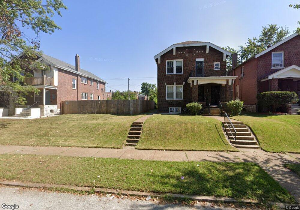 4640 Carrie Ave, Saint Louis, MO 63115 - photo 1