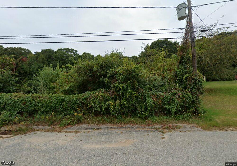 52 Quannacut Rd unit R, Westerly, RI 02891 - photo 1