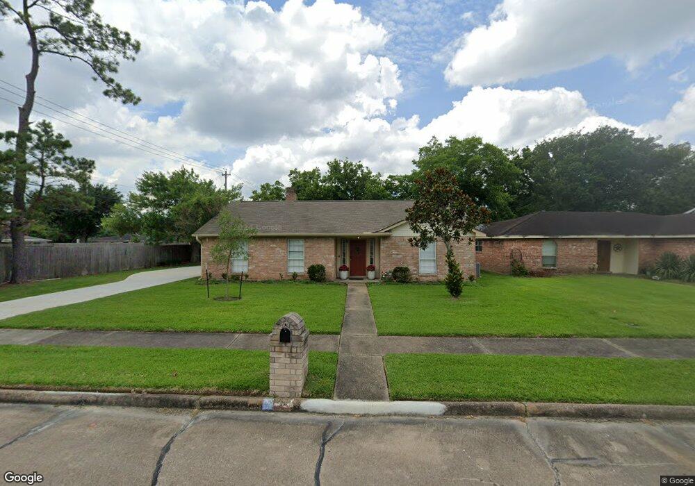16514 Forest Bend Ave, Friendswood, TX 77546 - photo 1