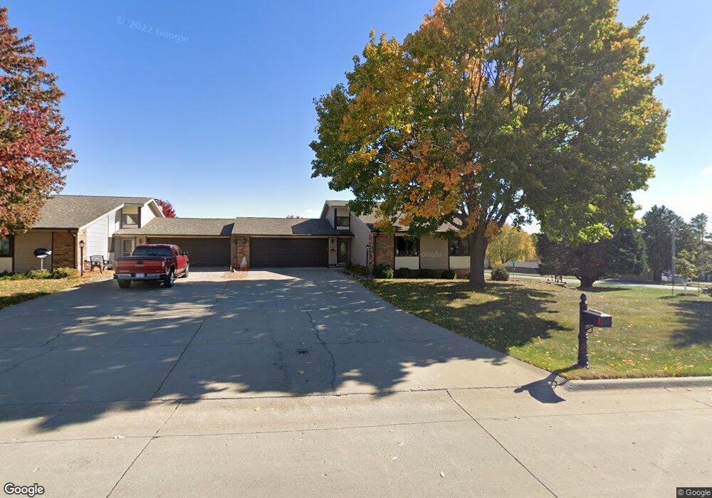 1140 W 18th St S unit C, Newton, IA 50208 - photo 1