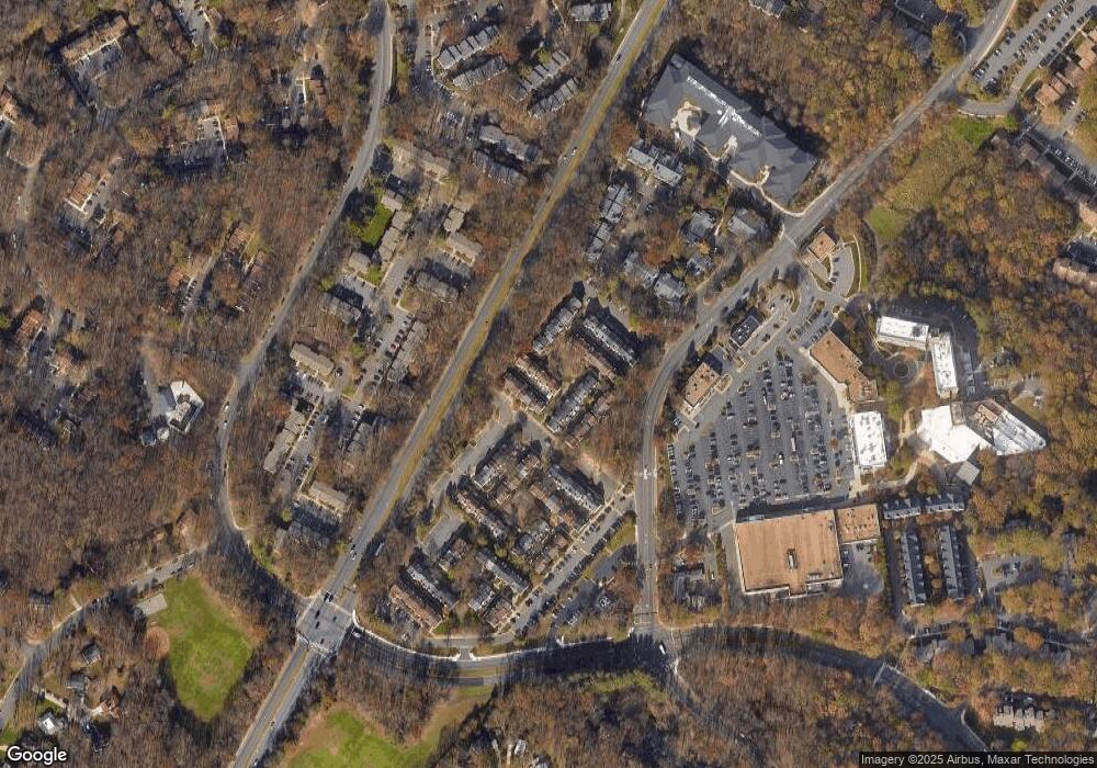 2361 Hunters Square Ct, Reston, VA 20191 - photo 1