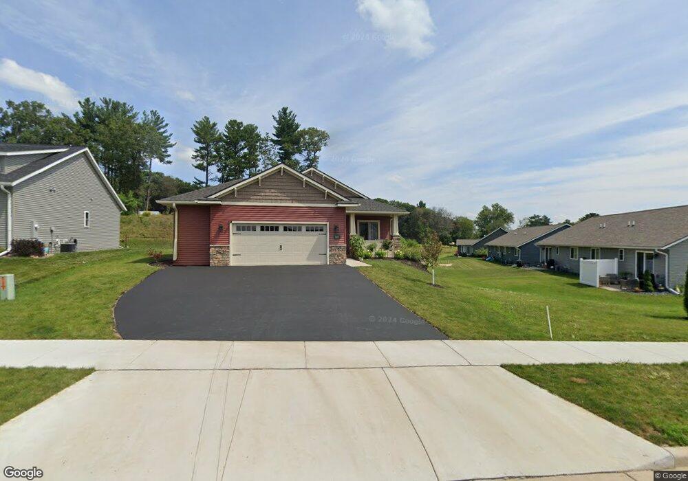 6401 Aspen Ridge Dr, Eau Claire, WI 54703 - photo 1