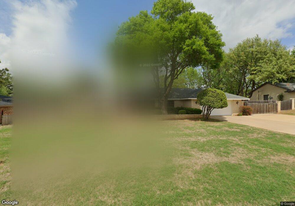 1003 Palm Dr, Duncan, OK 73533 - photo 1
