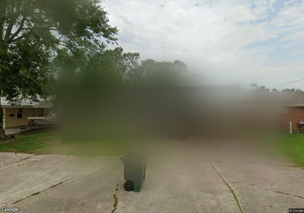 402 Buquet St, Houma, LA 70360 - photo 1