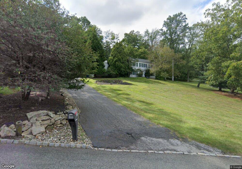 11 Sleepy Hollow Dr, Flemington, NJ 08822 - photo 1