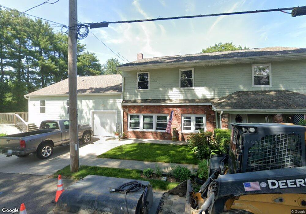 32 Milton Rd, Warwick, RI 02888 - photo 1