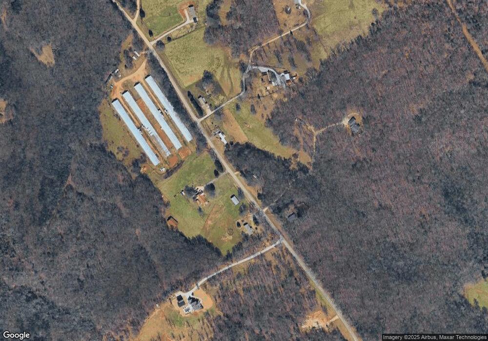 1798 Garrison Rd, Cornelia, GA 30531 - photo 1