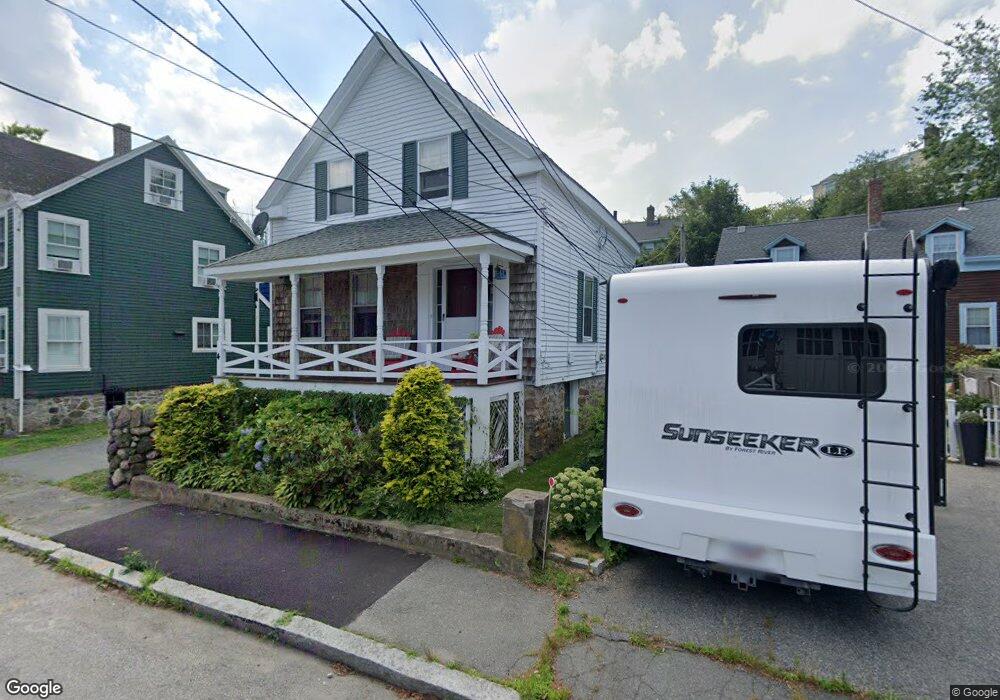 4 Lindsey St, Marblehead, MA 01945 - photo 1