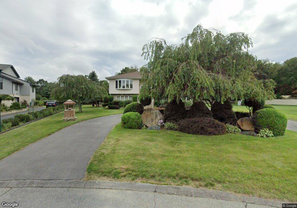 385 Blossom Hill Dr, Westport, MA 02790 - photo 1