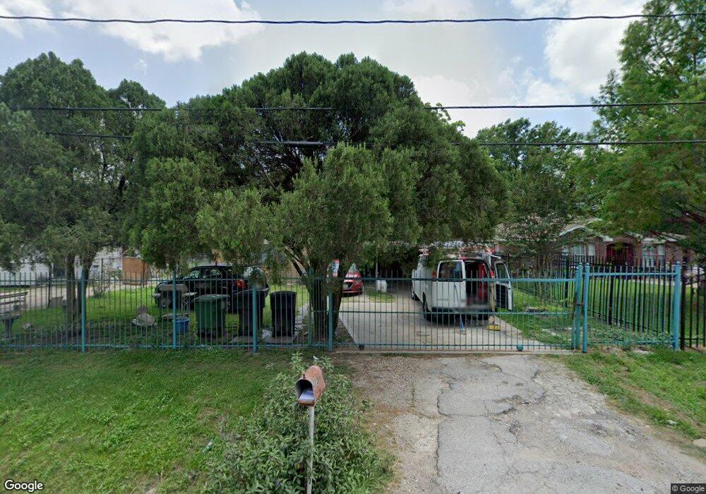 3726 Kinkaid St, Houston, TX 77093 - photo 1