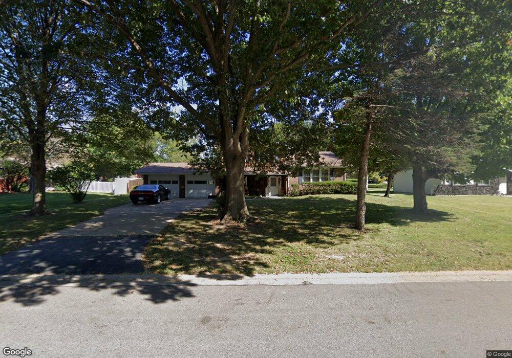 322 Bill Lou Dr, Collinsville, IL 62234 - photo 1