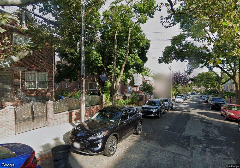 8222 167th St, Jamaica, NY 11432 - photo 1