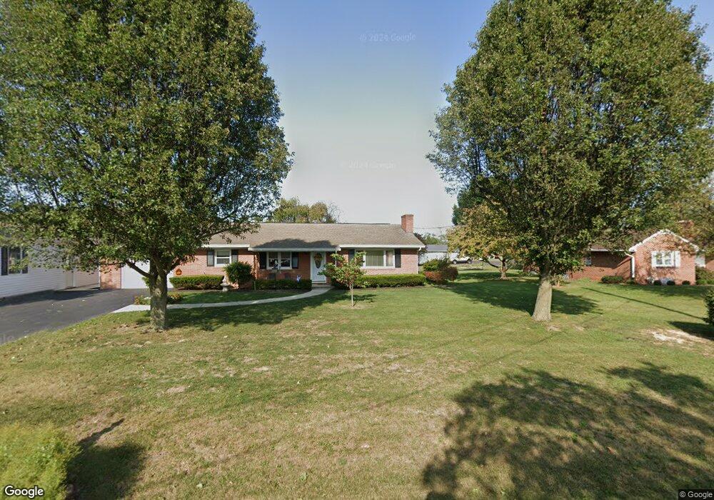 5754 Oakwood Dr, Mercersburg, PA 17236 - photo 1